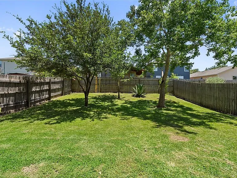 206 Black Forest Rd — Photo 26