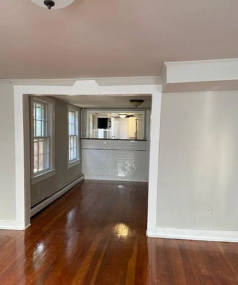 46 Fleet St — Photo 2
