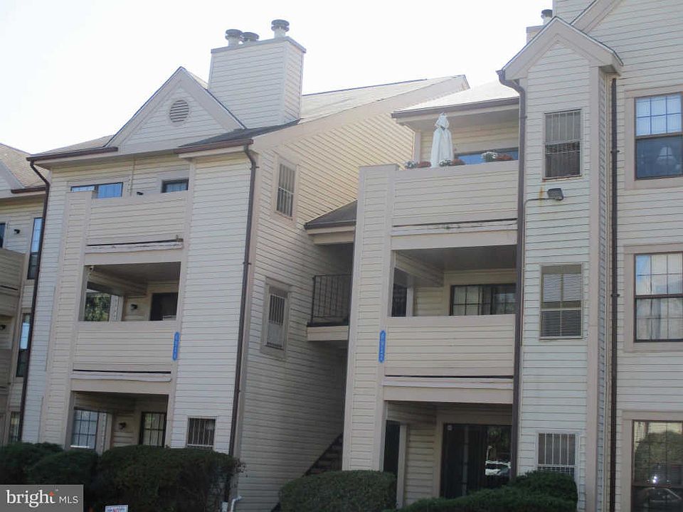 1st image of 6914 Mary Caroline Cir E