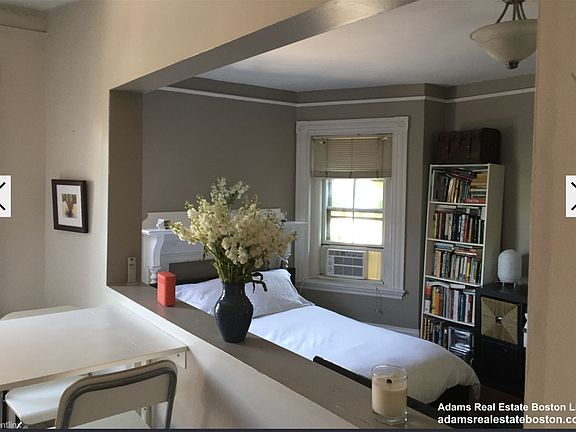 281 Newbury St. #4R Boston - Back Bay Unit Photo 2