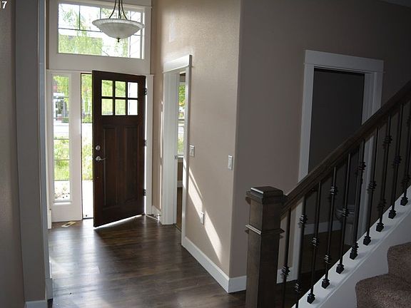 4th image of 1930 SE 174th Ave