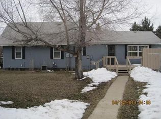 131 11th Ave, Enderlin, ND 58027