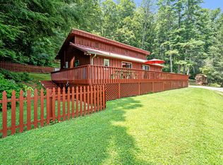 22 Live Oak Ln, Lakemont, GA 30552
