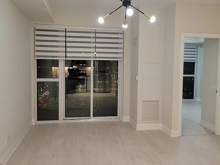 15 Lynch St #2302 — Photo 21