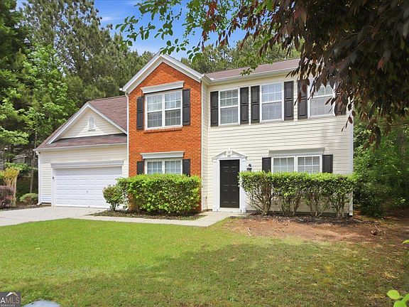 3rd image of 2779 Evanston Ct