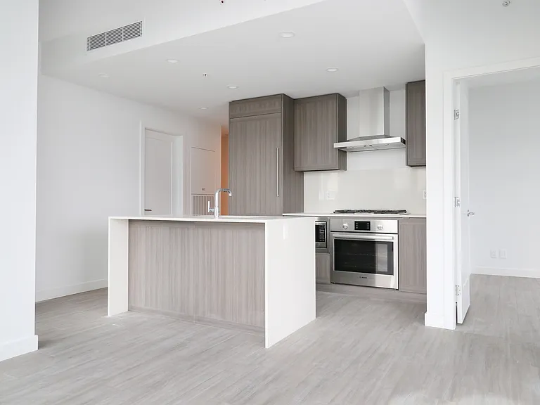 2311 Beta Ave — Photo 2