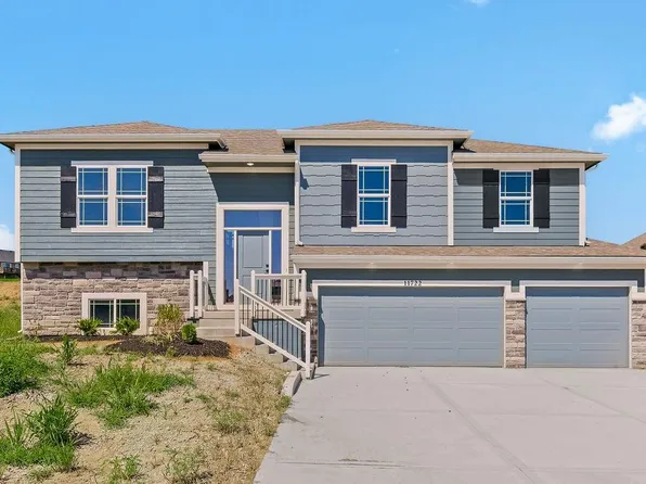 11722 N Manning Ave, Kansas City, MO 64157