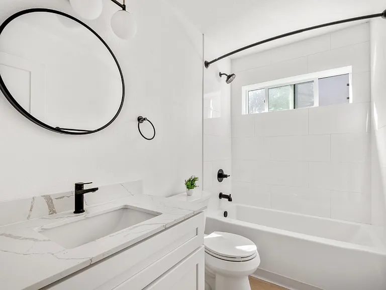 Bathroom Bathroom