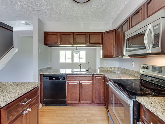 5th image of 3741 Sudley Ford Ct