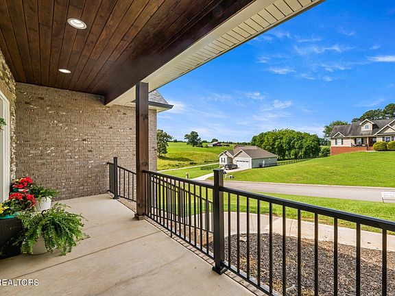 2nd image of 5004 Candlewood Ct