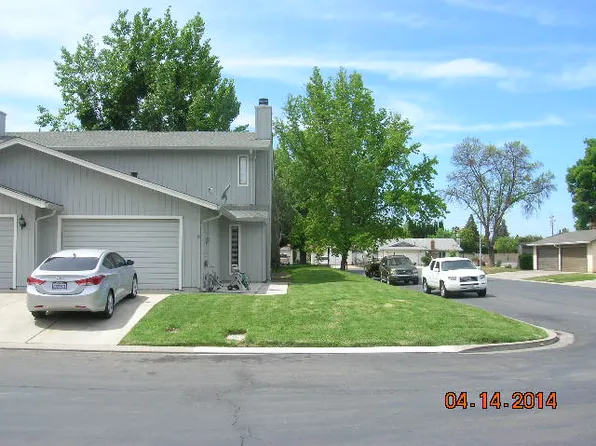 1296 Spruce Ln APT 37, Manteca, CA 95336