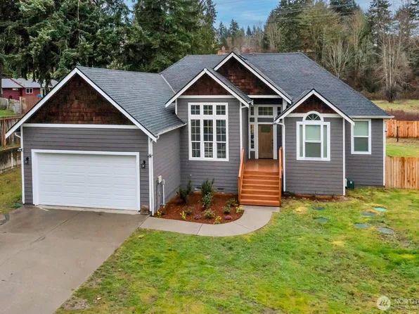 21317 Locust Way, Lynnwood, WA 98036