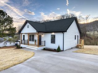 2525 Siam Rd, Elizabethton, TN 37643