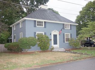 2 Poplar St, Stoneham, MA 02180
