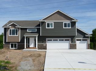 6825 170th Trl NW, Ramsey, MN 55303