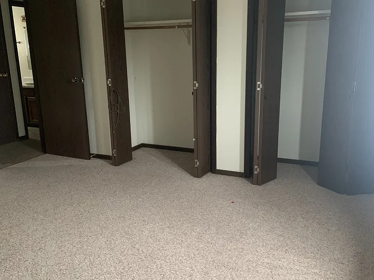 1701 University Dr #7 — Photo 6