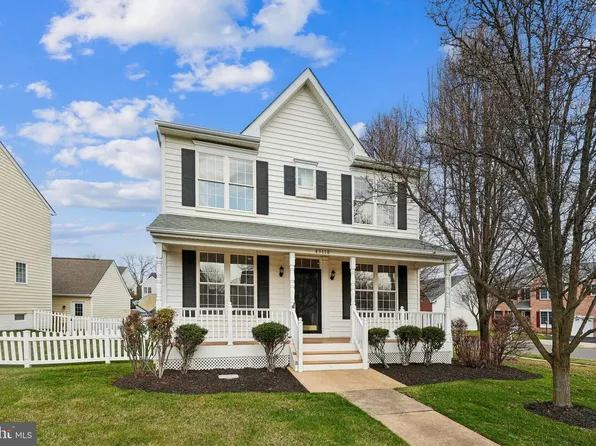 43110 Barons St, Chantilly, VA 20152