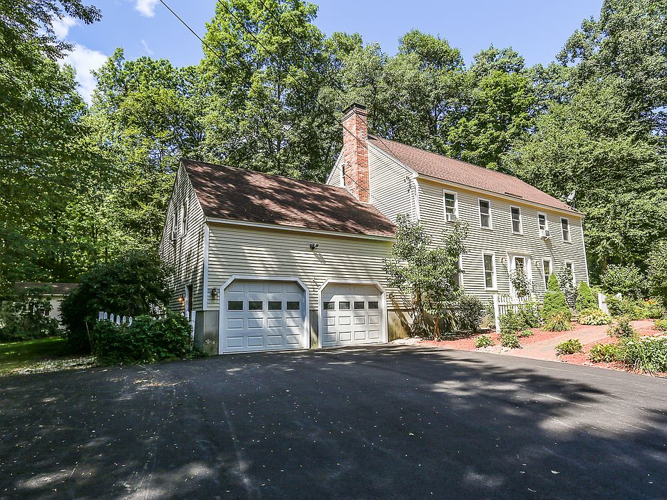 1st image of 6 Kelley Dr