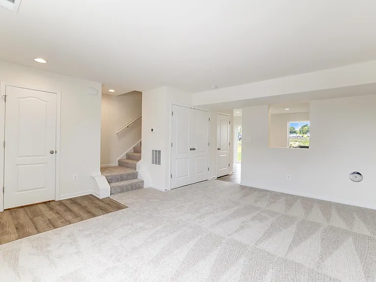 11 Orchard Green Dr — Photo 6
