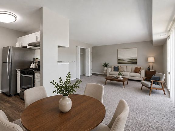 4th image of 13178 Larchdale Rd #121-14