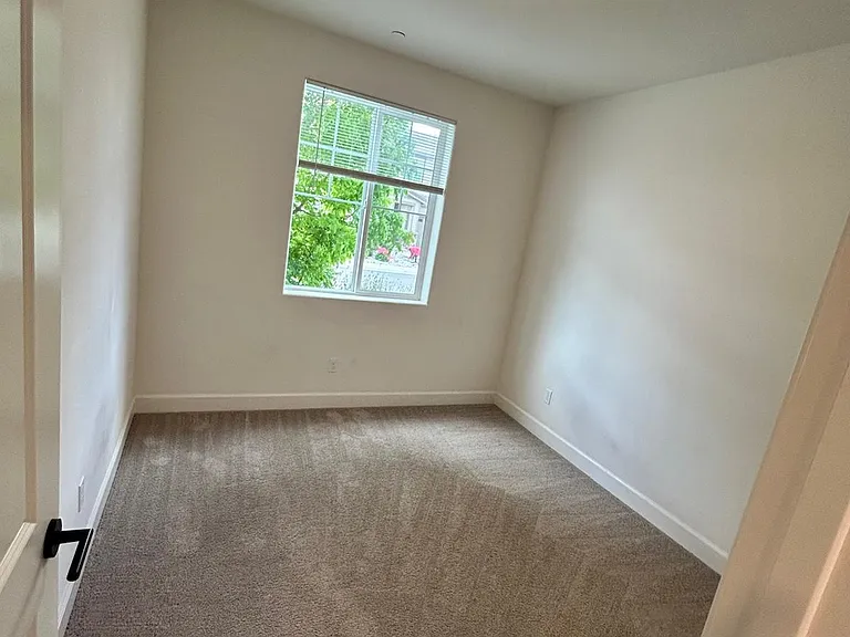 5033 Cloudcrest Pl — Photo 12