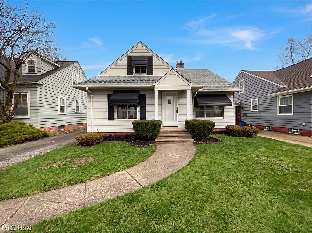 20511 Balfour Rd photo 1