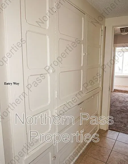 7600 Franklin Dr — Photo 26