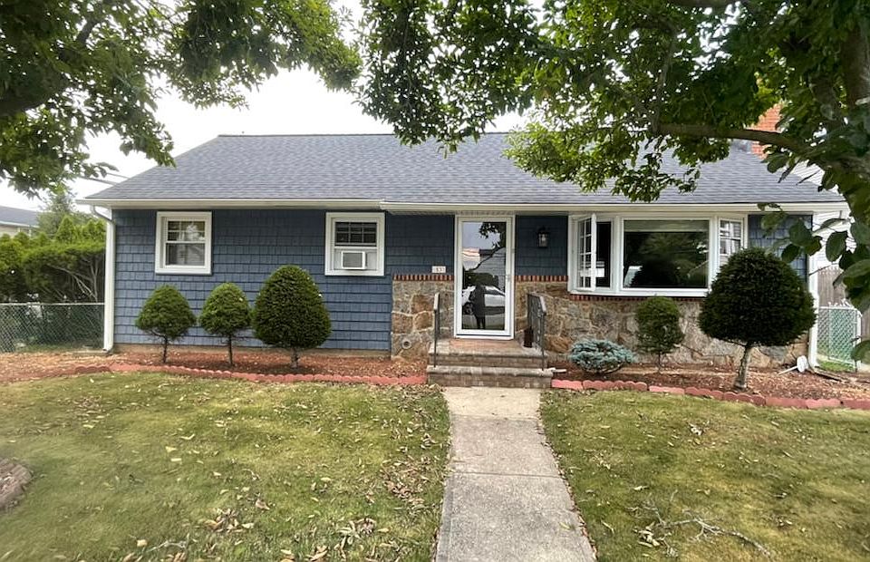1st image of 53 Strong St #1