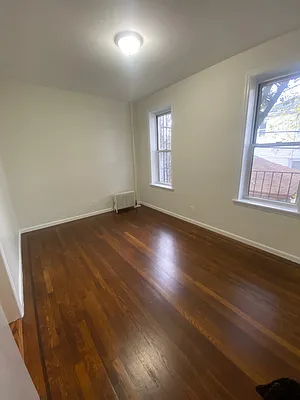 Rented by REMAX Elite | media 9