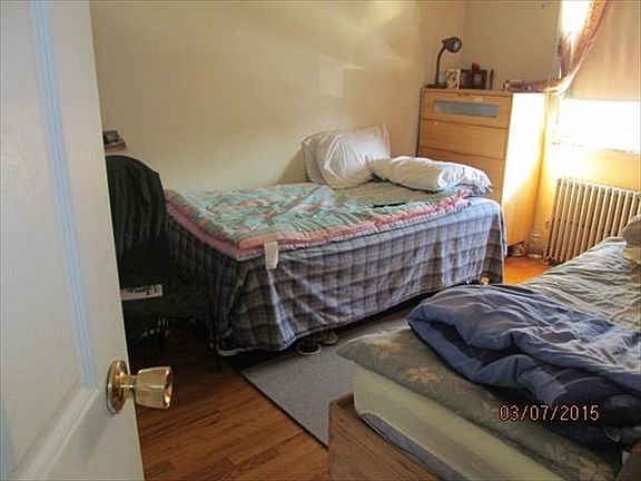 5th image of 11340 204th St