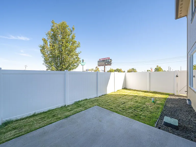 7229 E Pacific Way — Photo 16