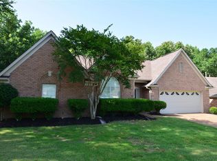 8692 Tropicana Dr N, Cordova, TN 38018