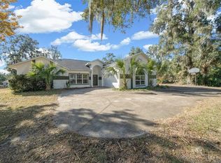 3690 SE 115th St, Belleview, FL 34420