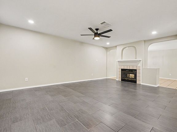 5th image of 2016 Cardinal Ln