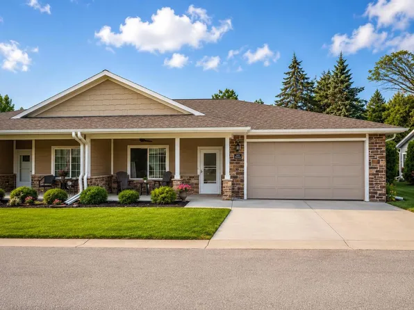 N13W6569 Cedarburg TRAIL, Cedarburg, WI 53012