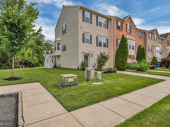 2nd image of 344 Cristaudo Ct