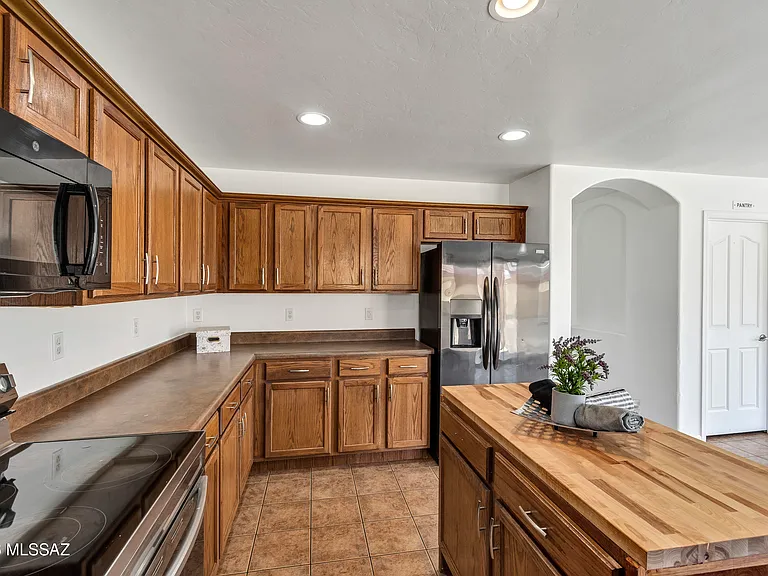 4830 S Vallecano Dr — Photo 19