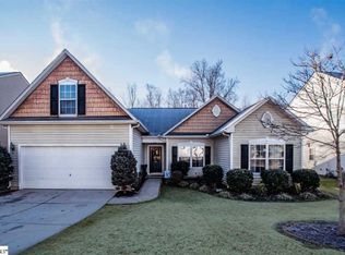 616 Timber Walk Dr, Simpsonville, SC 29681