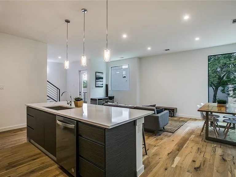 2627 Kimsey Dr #103 — Photo 4