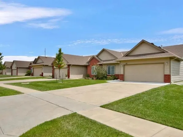 718 N Klein Cir, Derby, KS 67037