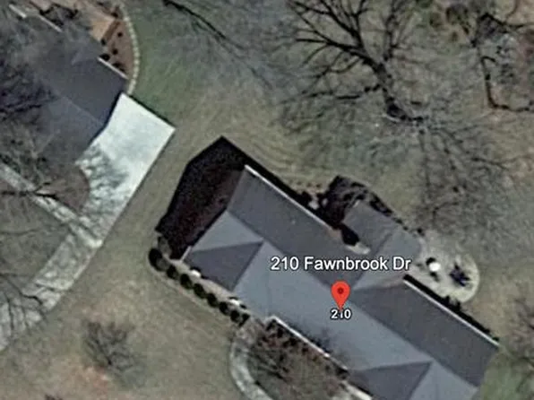 210 Fawn Brook Dr, Greenwood, SC 29646