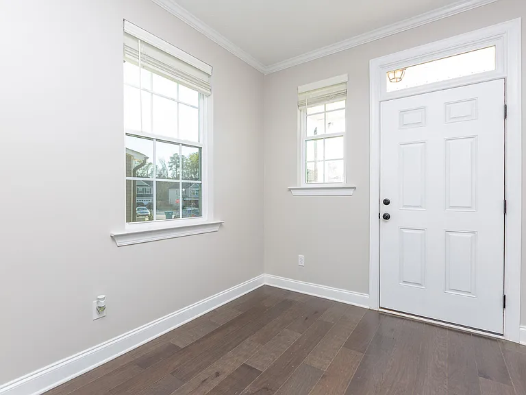 5105 Heathbrook Dr — Photo 35