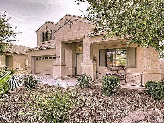 5th image of 2815 E Quiet Hollow Ln