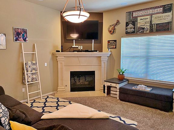 4th image of 4822 SW Waterstone Pl
