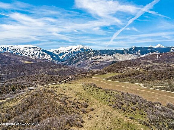 2nd image of 415 Rural Mountain Way