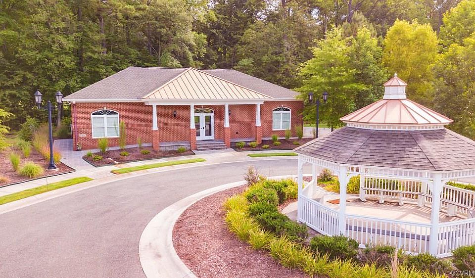 2nd image of 3385 Rock Creek Villa Dr