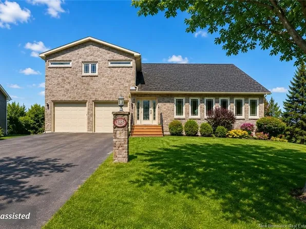 185 Coburn Ct, Fredericton, NB E3B 7A6