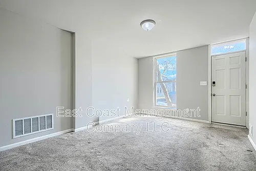 2308 Jefferson St Photo 1