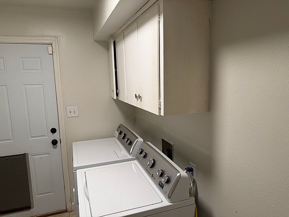 4th image of 1230 N Lewis Ave #1230