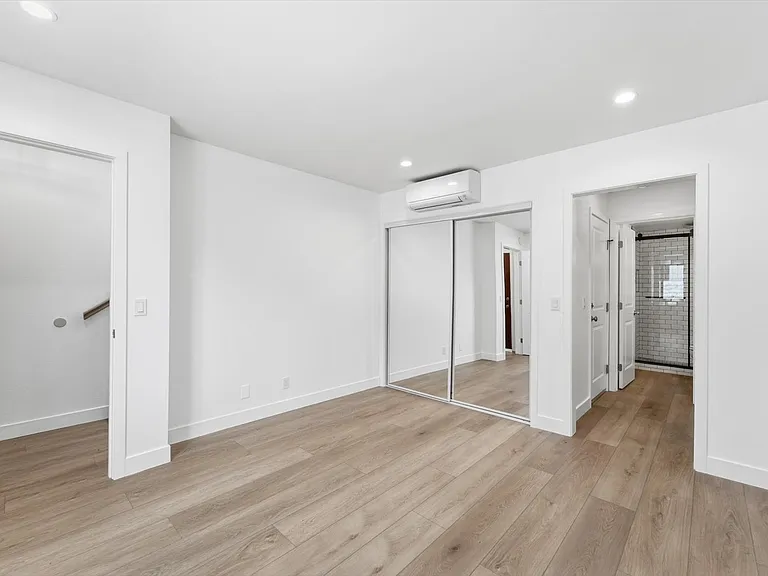 1518 Marcelina Ave #2 — Photo 9